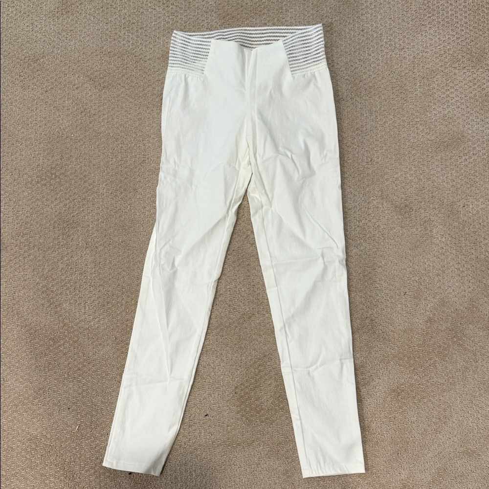 A'gaci White and Gray Striped Leggings